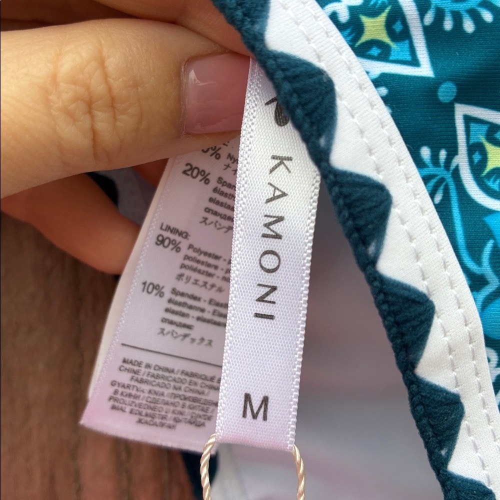 Blue And White Patterned Bikini Set - image 8